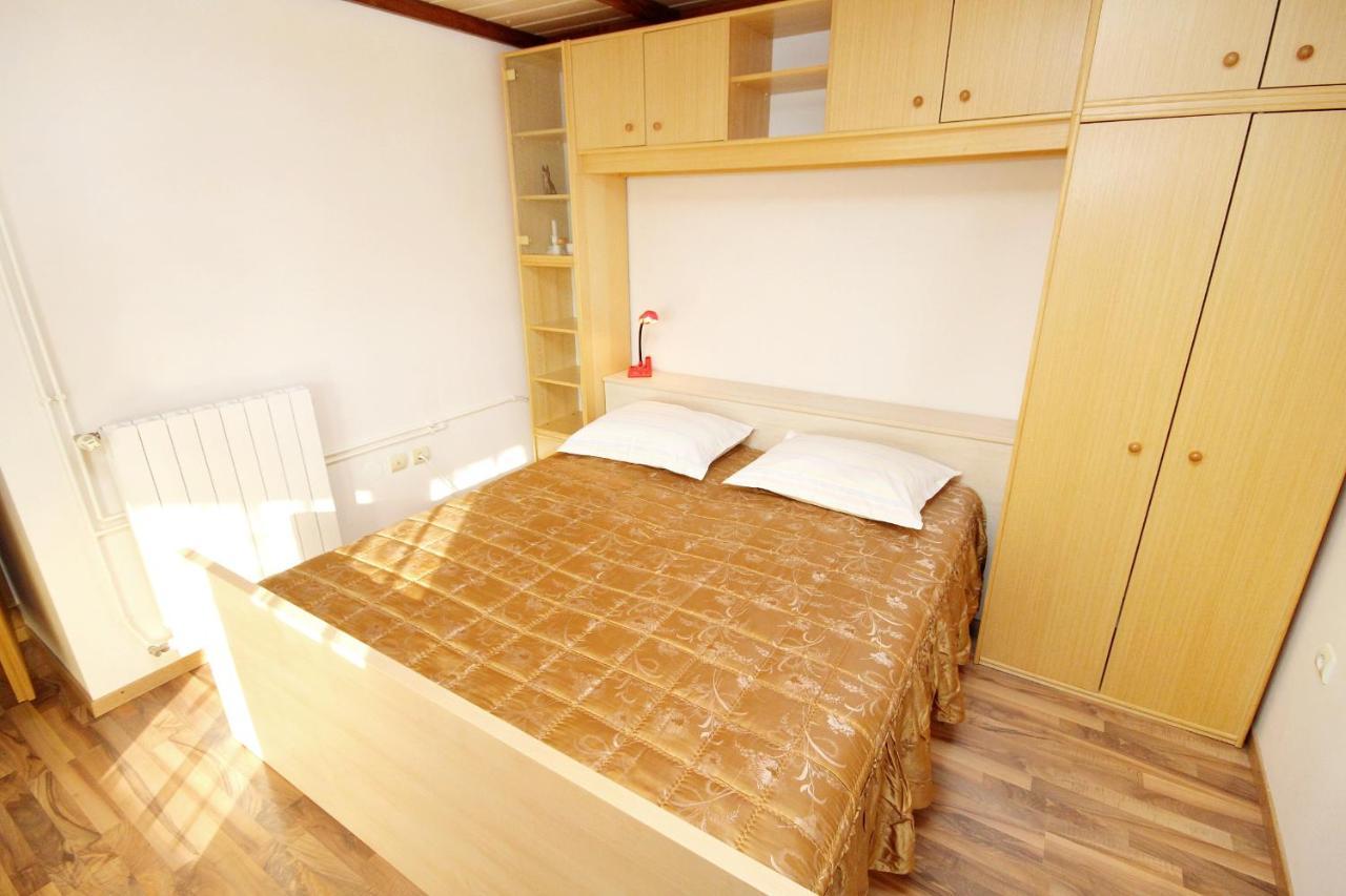 Apartment Klenovica 5580B Eksteriør bilde